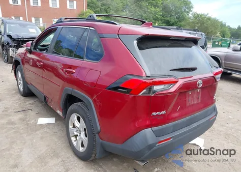 2019 Toyota Rav4 Xle from USA, damaged, VIN JTMP1RFV1KD021339